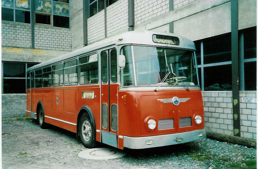AFA Adelboden - Nr. 11 - Saurer/Hess (Jg. 1965/ex Roth, Chur Nr. 10) im Oktober 1987 in Adelboden, Margeli