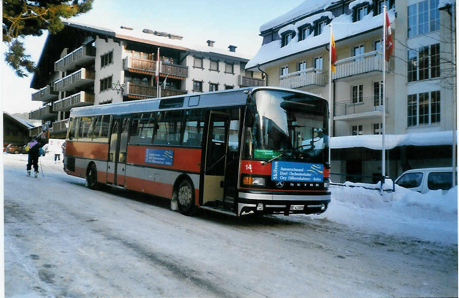 AFA Adelboden - Nr. 14/BE 43'089 - Setra (Jg. 1985/ex AAGI Interlaken Nr. 33) am 19. Januar 1995 beim Autobahnhof Adelboden