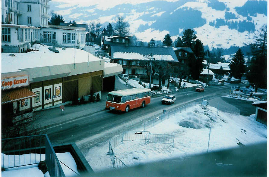 AFA Adelboden - Nr. 15/BE 231'897 - FBW/R&J (Jg. 1962/ex Morattel, Sdeilles; ex P 25'504) im Januar 1988 in Adelboden, Landstrasse