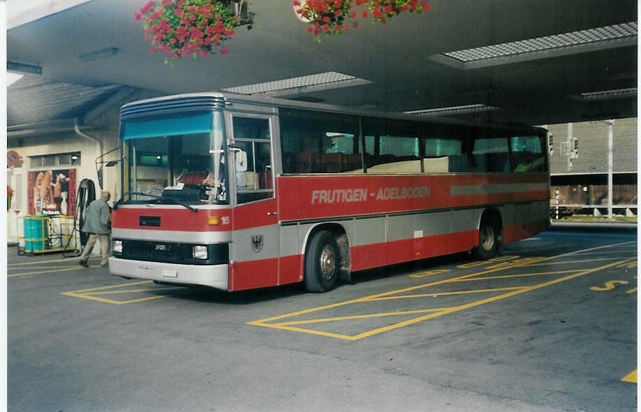 AFA Adelboden - Nr. 16/BE 25'753 - FBW/R&J (Jg. 1980) am 8. September 1996 beim Bahnhof Frutigen