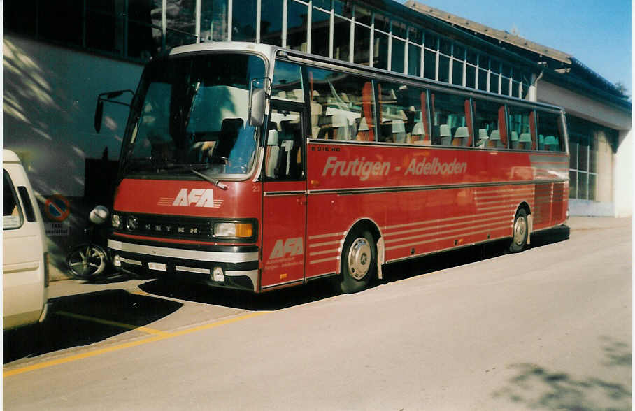 AFA Adelboden - Nr. 23/BE 26'773 - Setra (Jg. 1985) am 3. Oktober 1996 beim Autobahnhof Adelboden