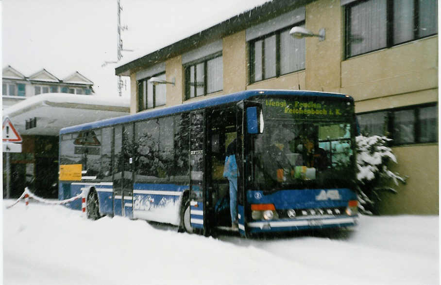AFA Adelboden - Nr. 2/BE 25'802 - Setra (Jg. 1996) am 23. Februar 1999 beim Bahnhof Frutigen
