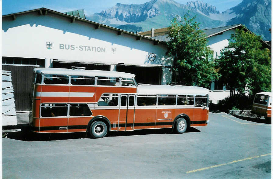 AFA Adelboden - Nr. 7/BE 26'707 - FBW/Vetter-R&J Anderthalbdecker (Jg. 1964) im September 1987 beim Autobahnhof Adelboden