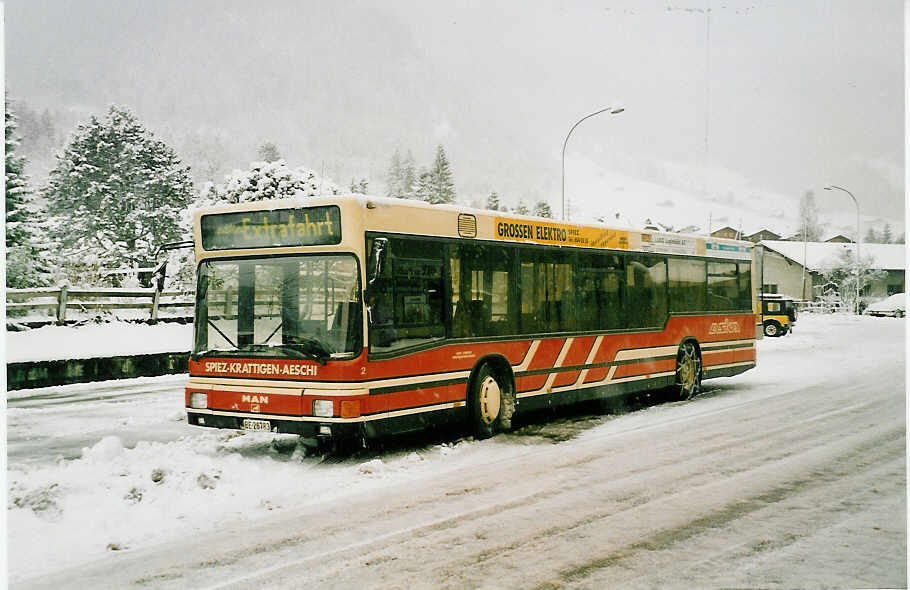 ASKA Aeschi - Nr. 2/BE 26'783 - MAN am 28. Dezember 1999 beim Bahnhof Frutigen