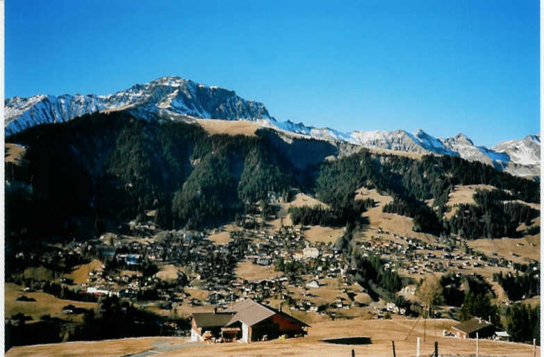 Das Dorf Adelboden im Januar 1990 vom Laueli aus