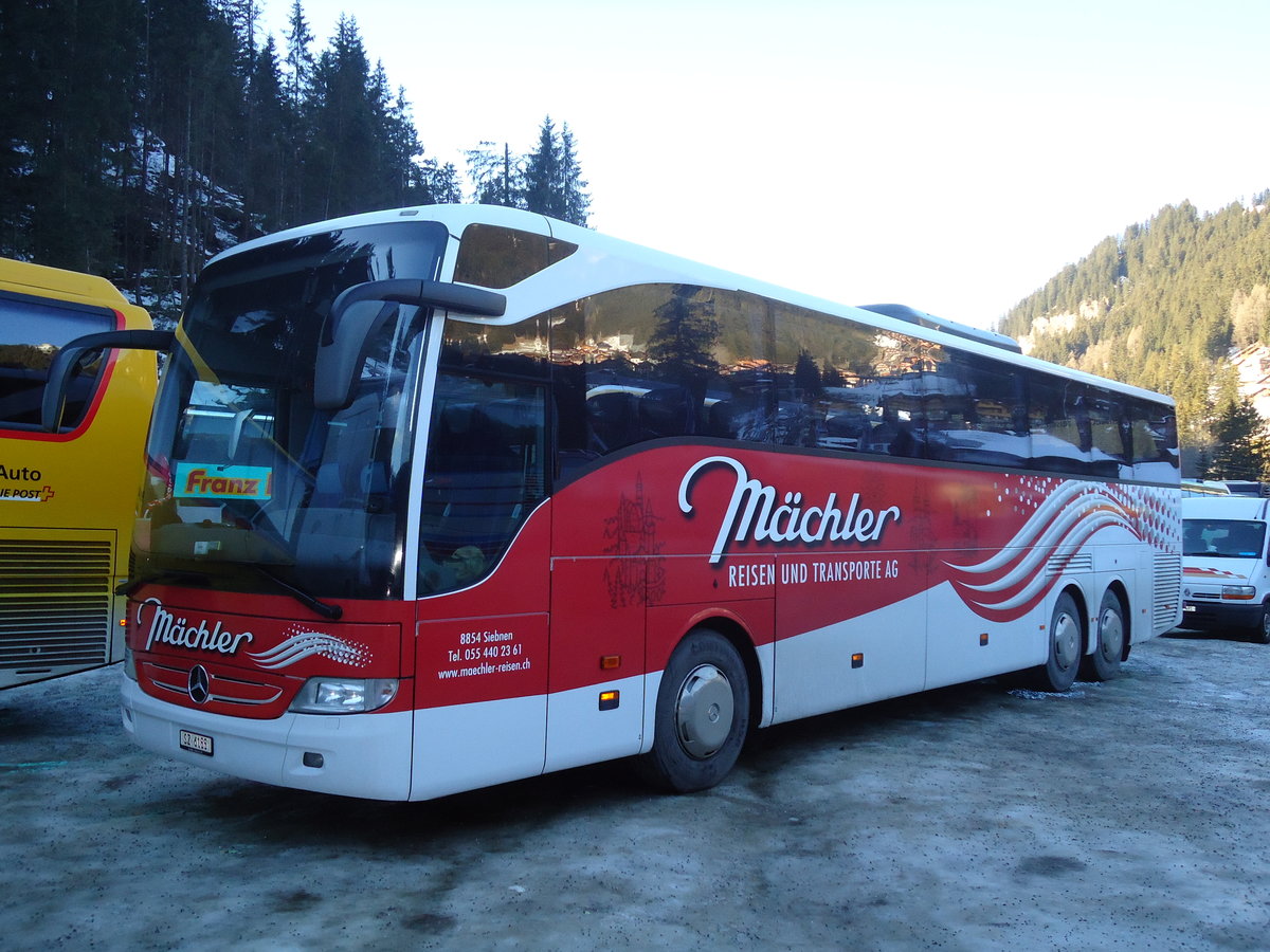Mchler, Siebnen - SZ 6155 - Mercedes am 8. Januar 2011 in Adelboden, ASB