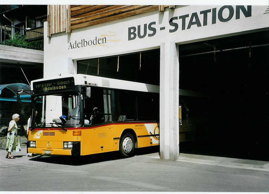 Portenier, Adelboden - Nr. 2/BE 27'928 - Mercedes (ex P 25'198; ex Anthamatten, Saas-Almagell) am 30. Juli 2006 beim Autobahnhof Adelboden