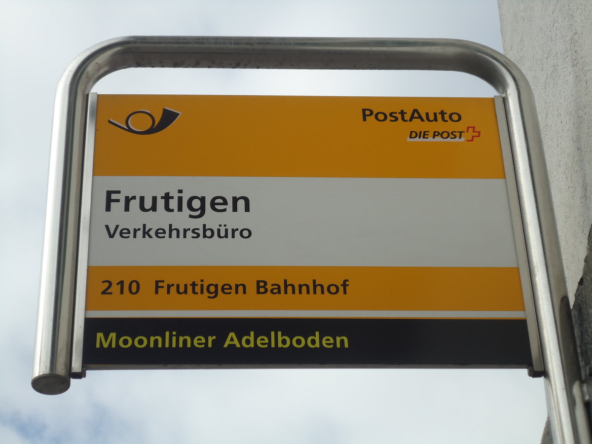 PostAuto-Haltestelle - Frutigen, Verkehrsbro - am 6. April 2012