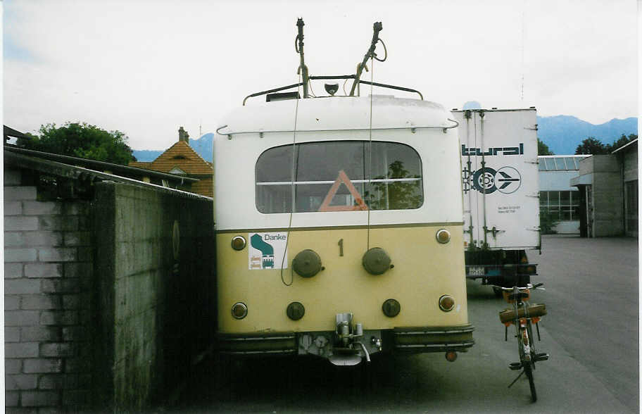 STI Thun - Nr. 1 - Berna/Gangloff Trolleybus + Velo Staco am 17. Juni 1998 in Thun, Garage