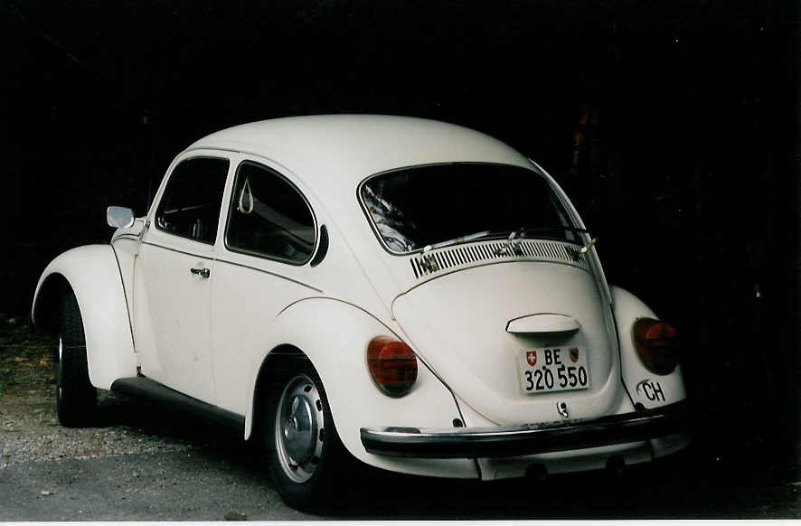 VW-Kfer - BE 320'550 - am 16. August 1998 in Adelboden, Schermtanne