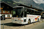Aus England: Scarlet, West Cornforth - K95 GEV - Van Hool am 29. Juli 2002 in Adelboden, Boden