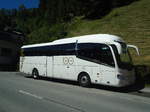 Aus England: Abbott's, Leeming - YT11 LRL - Scania/Irizar am 1. August 2012 in Adelboden, Margeli