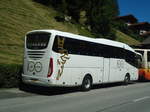 adelboden/542991/aus-england-abbotts-leeming---yt11 Aus England: Abbott's, Leeming - YT11 LRL - Scania/Irizar am 1. August 2012 in Adelboden, Margeli