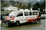 Kander-Reisen, Frutigen - Nr. 7/BE 408 - Renault am 29. Dezember 2000 beim Bahnhof Frutigen