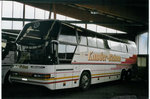 Kander-Reisen, Frutigen - Nr. 5/BE 44'948 - Neoplan am 17. April 2004 in Frutigen, Markthalle
